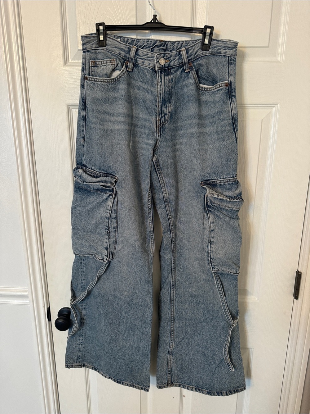 Zara Light Wash Denim Cargo Jeans